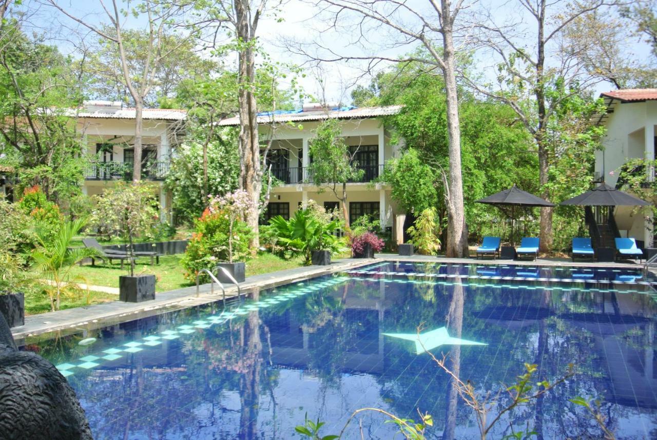 Flower Garden Eco Village Sigiriya Exterior photo